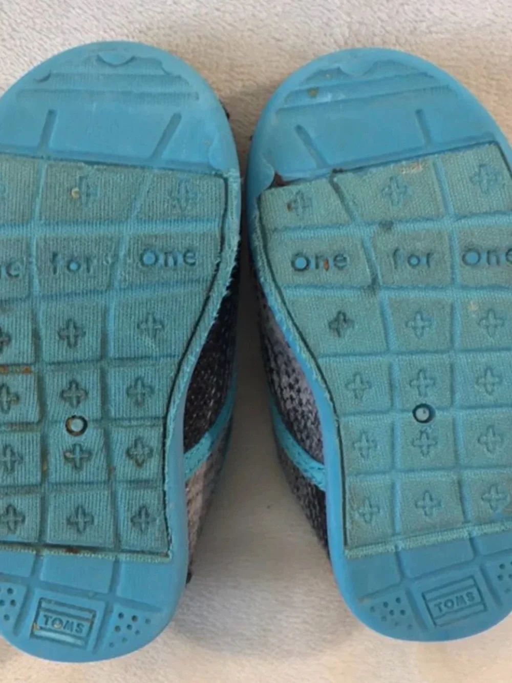 Toms Tiny Cordones Baby size 5